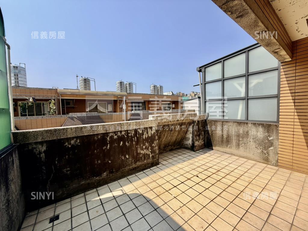 楓樹昭揚建設透天房屋室內格局與周邊環境