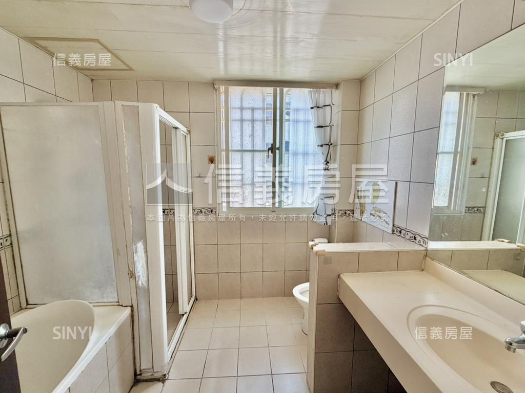 楓樹昭揚建設透天房屋室內格局與周邊環境