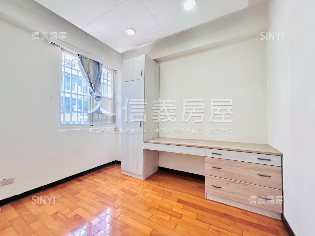 昭揚建設明亮採光透天房屋室內格局與周邊環境