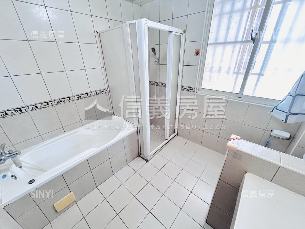 昭揚建設明亮採光透天房屋室內格局與周邊環境