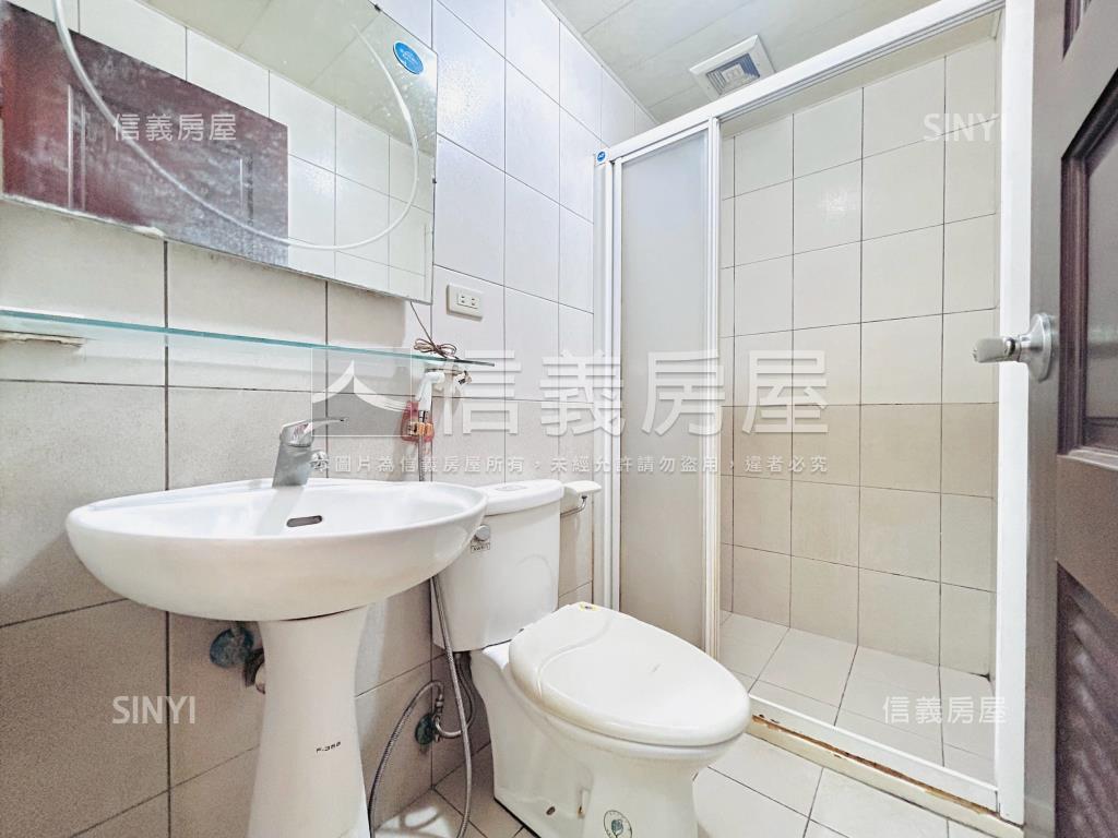 昭揚建設明亮採光透天房屋室內格局與周邊環境