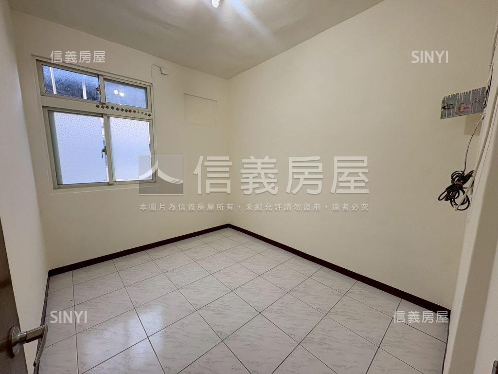 暖暖溫馨公寓房屋室內格局與周邊環境
