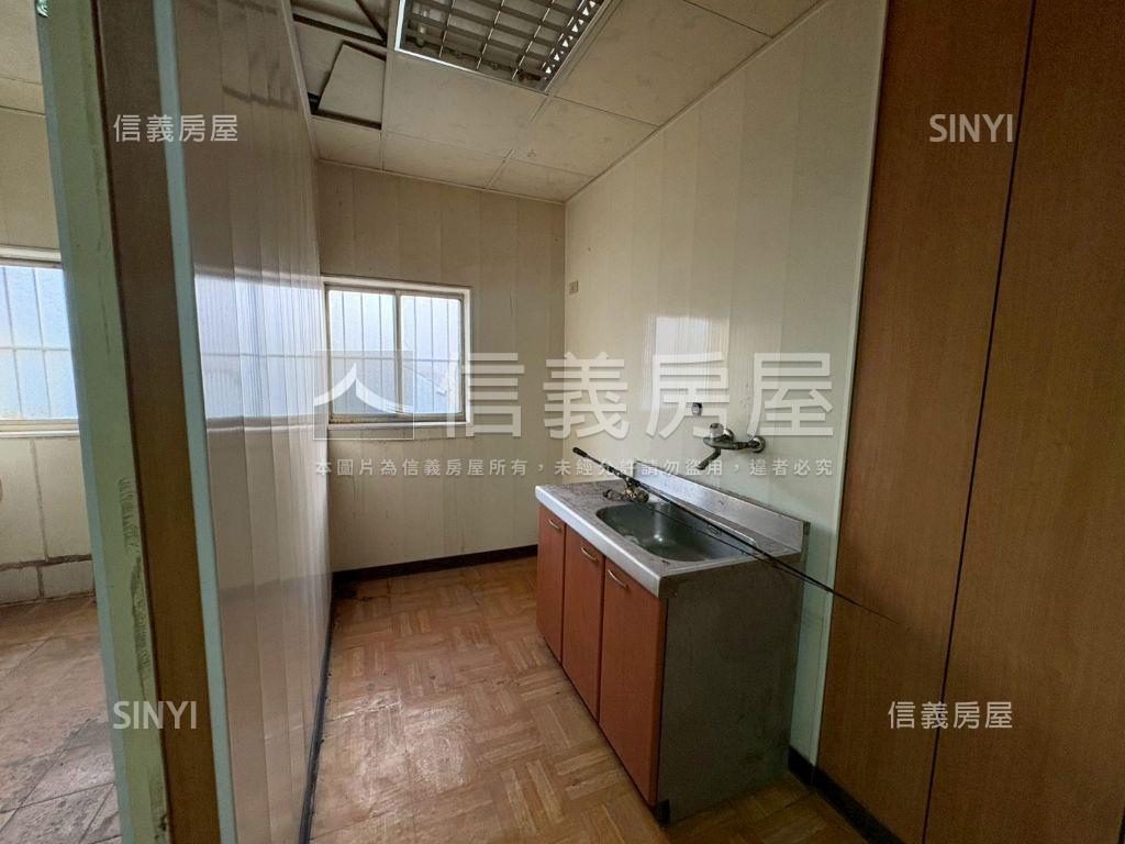 暖暖溫馨公寓房屋室內格局與周邊環境