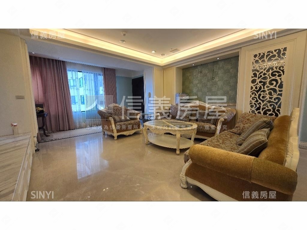 葛里法２Ｗ裝潢五房三車位房屋室內格局與周邊環境