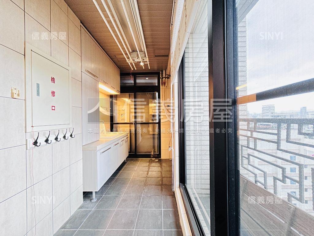 葛里法２Ｗ裝潢五房三車位房屋室內格局與周邊環境