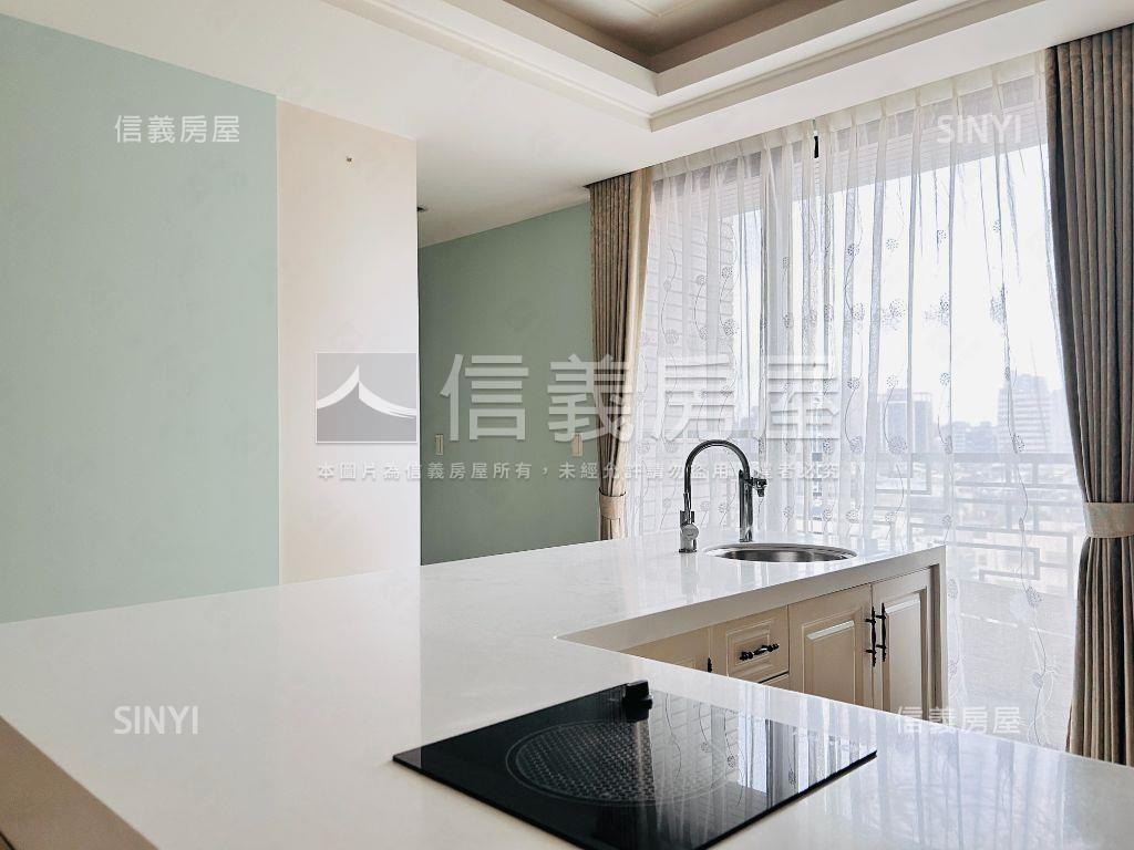 葛里法２Ｗ裝潢五房三車位房屋室內格局與周邊環境