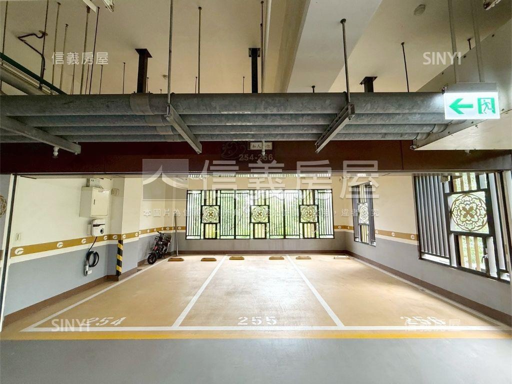 遠雄香榭園河景三房車位房屋室內格局與周邊環境
