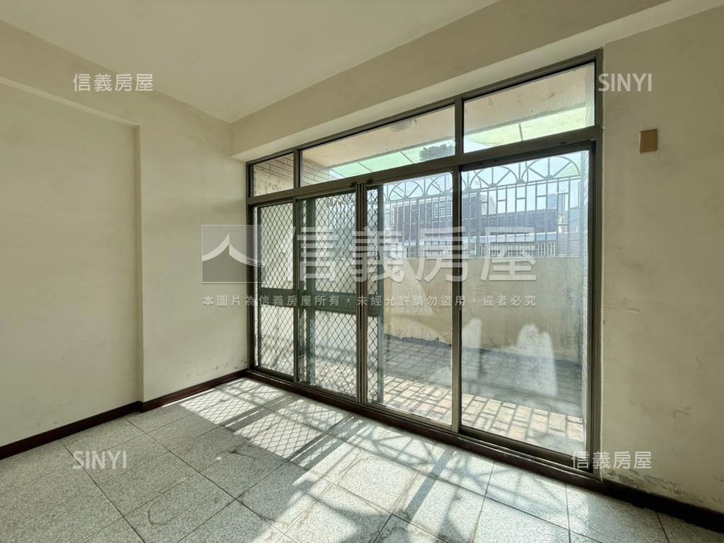 近新光三越小北門店美透天房屋室內格局與周邊環境