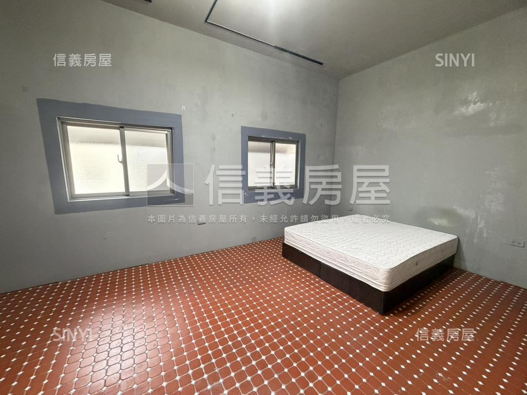 近火車站前鋒路透天房屋室內格局與周邊環境