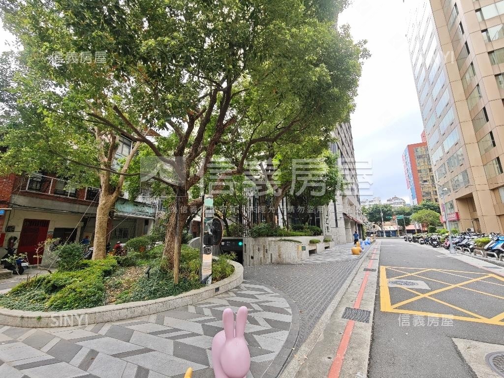 雙連極致黃金店辦２房屋室內格局與周邊環境