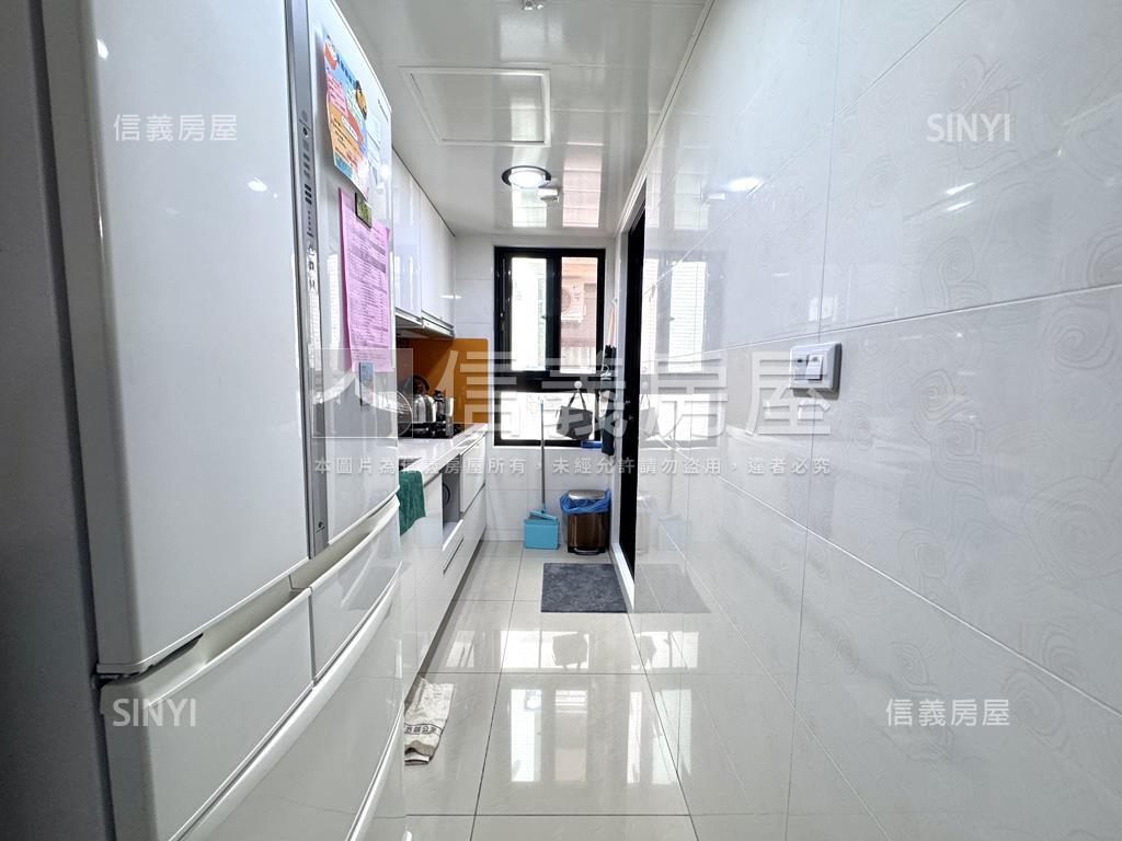 水交社溫馨舒適三房平車房屋室內格局與周邊環境
