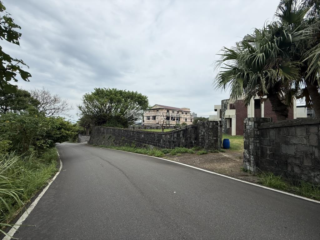 專任三芝面海丙建房屋室內格局與周邊環境