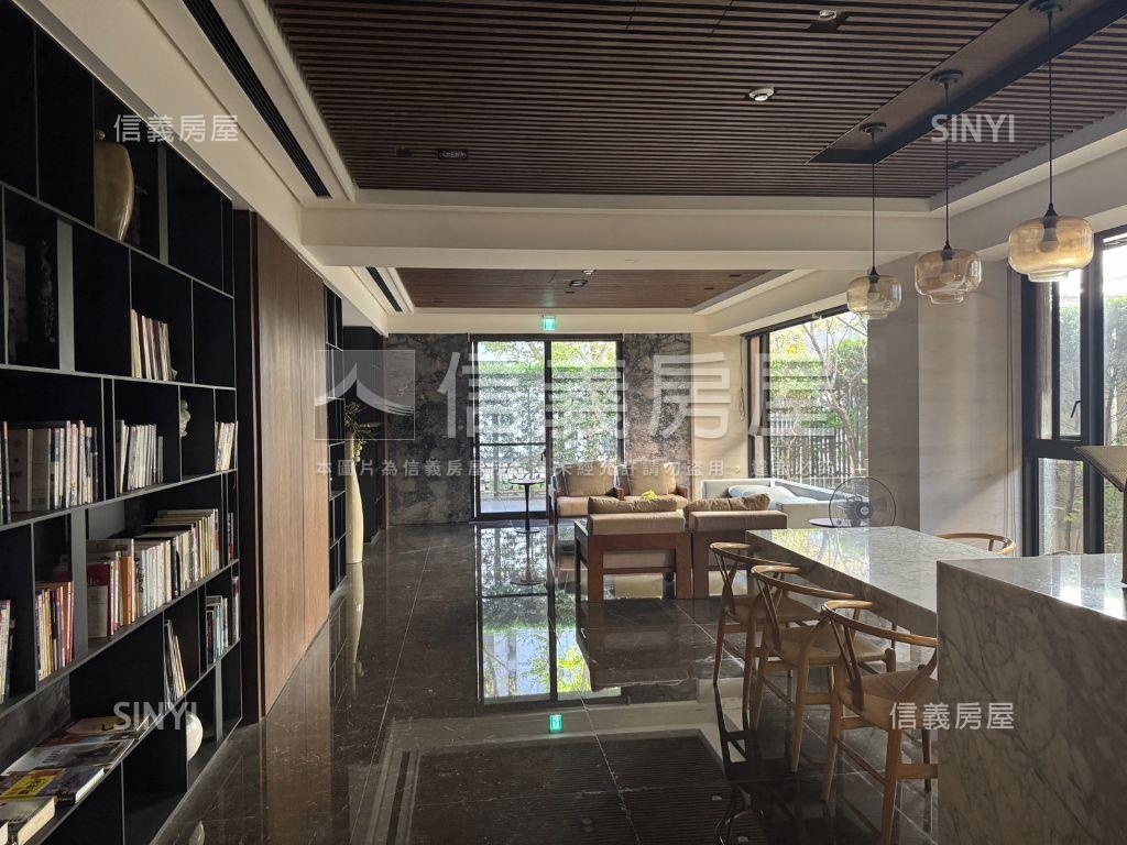 馬上有錢！帝璟臻和金店面房屋室內格局與周邊環境