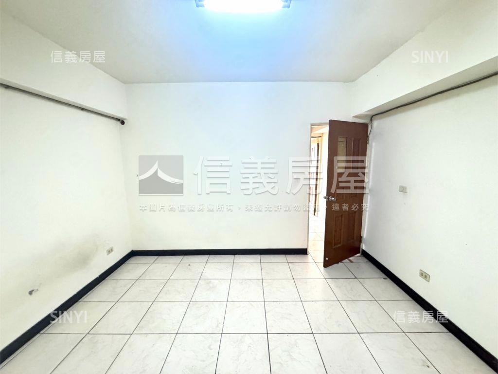 甜甜好案⭐大里實用樓店房屋室內格局與周邊環境
