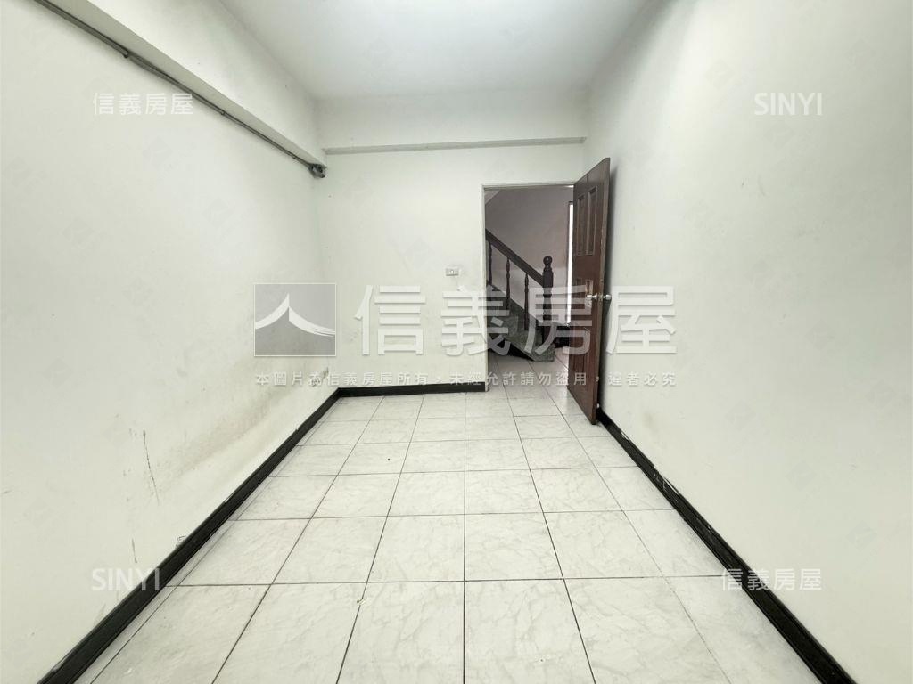甜甜好案⭐大里實用樓店房屋室內格局與周邊環境