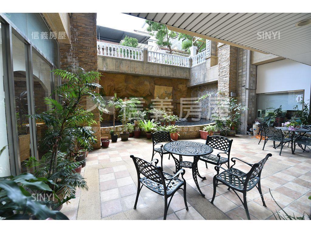 湯泉次高樓景觀４房房屋室內格局與周邊環境