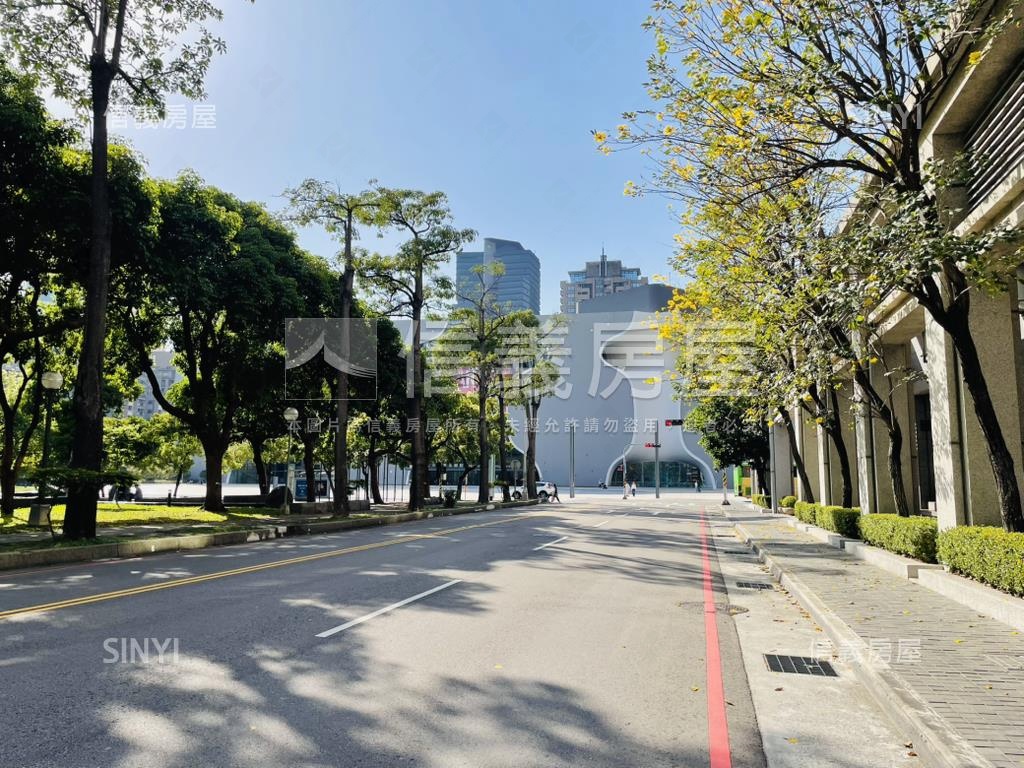 鉑金愛悅Ａ０１三面採光戶房屋室內格局與周邊環境