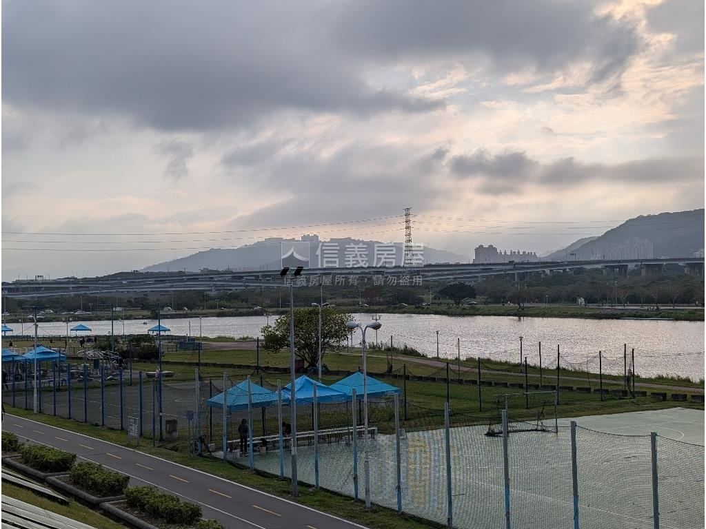 長安面寬便利一樓房屋室內格局與周邊環境