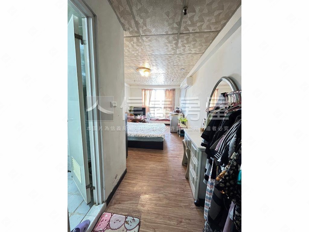 運河旁河樂美景套房房屋室內格局與周邊環境