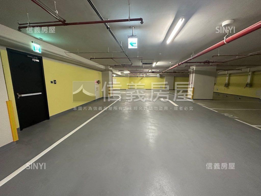 新案～自慢藏四房高樓車位房屋室內格局與周邊環境