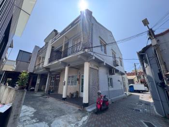 灣里知名火城麵後方土地