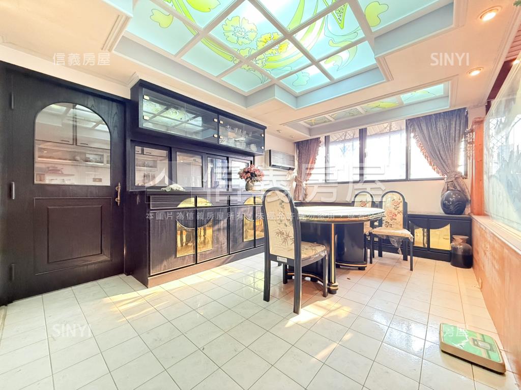 中正庭園高樓美景美宅房屋室內格局與周邊環境