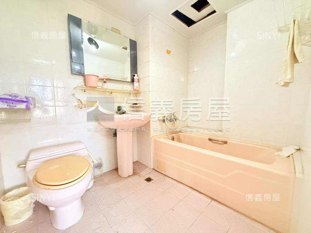 中正庭園高樓美景美宅房屋室內格局與周邊環境