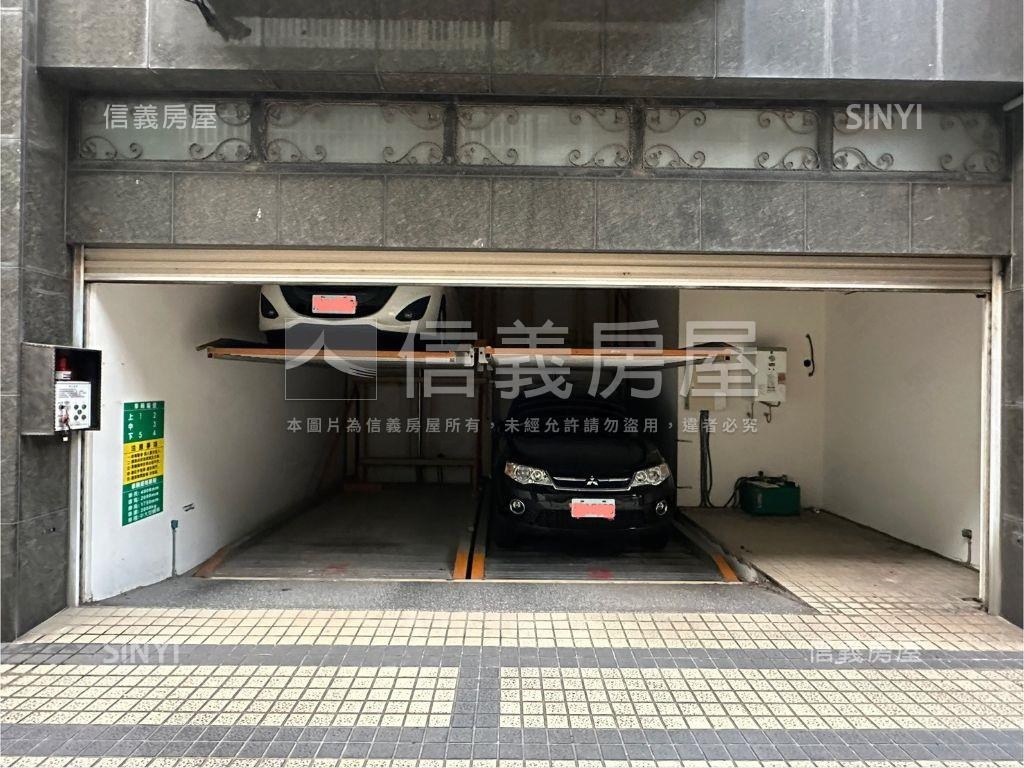 鄰近中正紀念堂稀有車位房屋室內格局與周邊環境