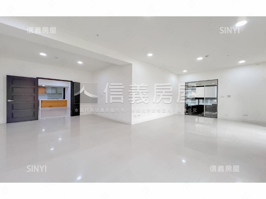 世紀之頂大三房雙平車位房屋室內格局與周邊環境