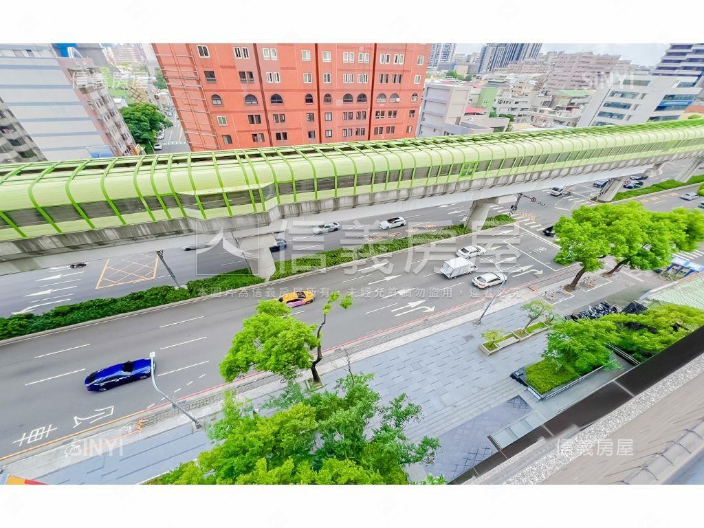 世紀之頂大三房雙平車位房屋室內格局與周邊環境