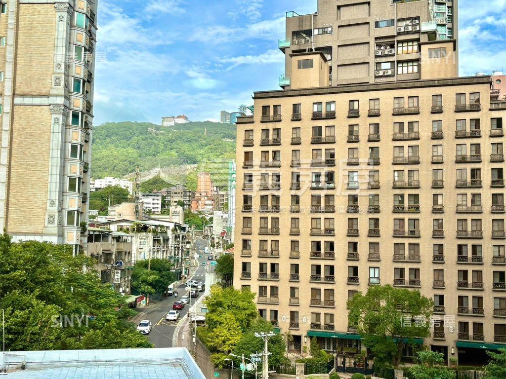 四面採光大空間房屋室內格局與周邊環境