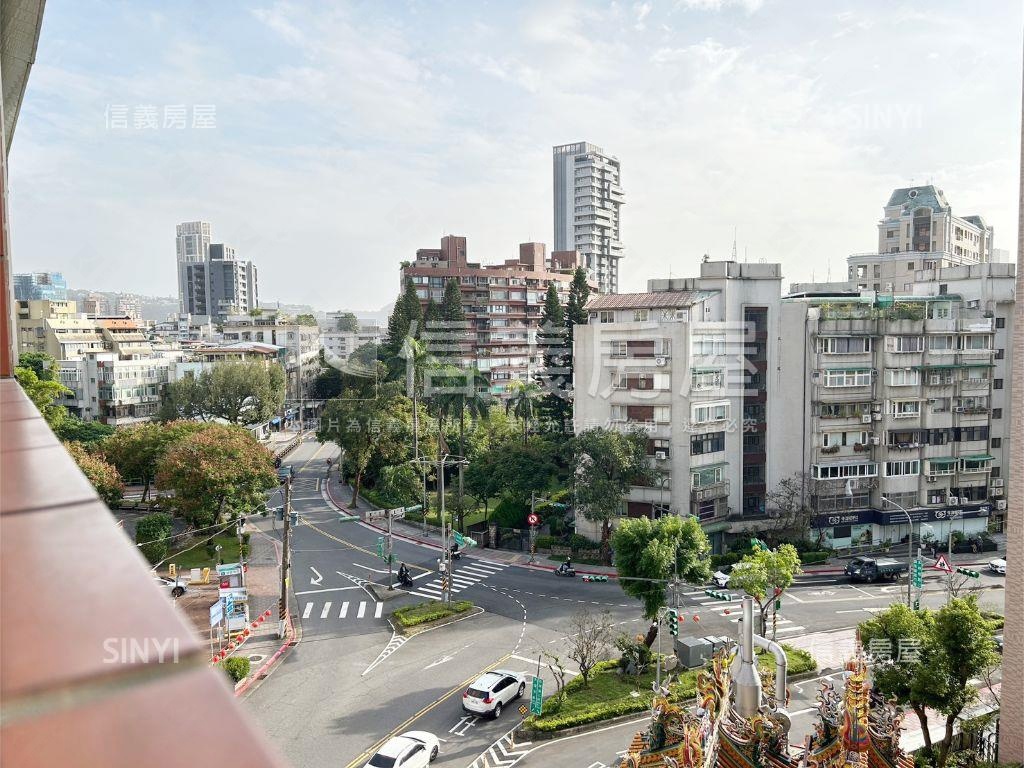 四面採光大空間房屋室內格局與周邊環境