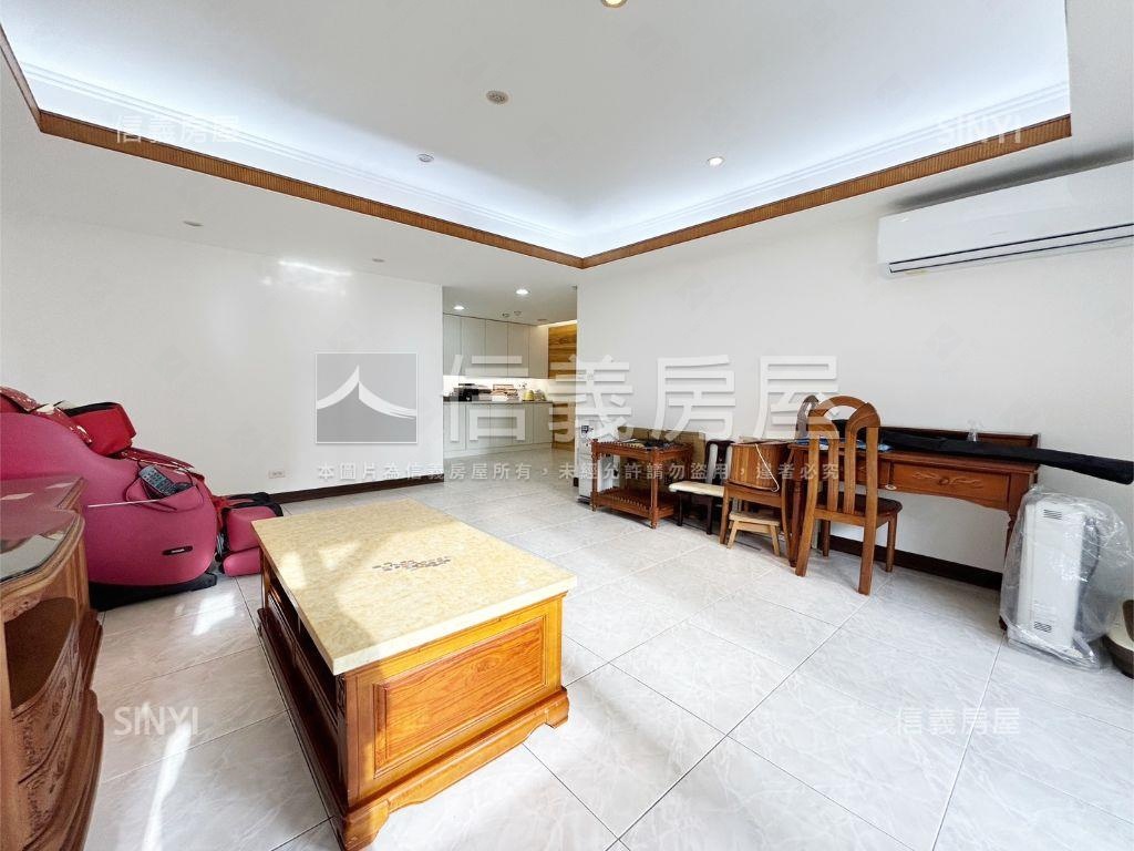 四面採光大空間房屋室內格局與周邊環境