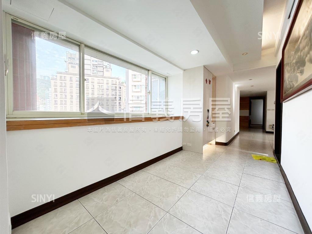 四面採光大空間房屋室內格局與周邊環境