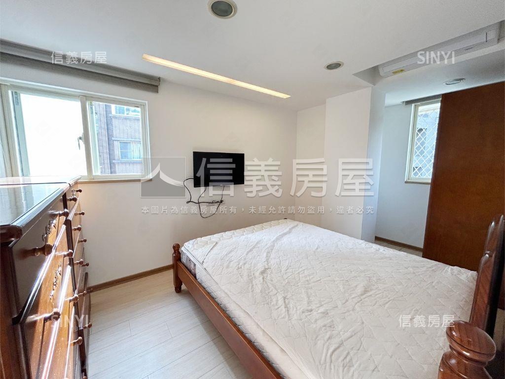 四面採光大空間房屋室內格局與周邊環境