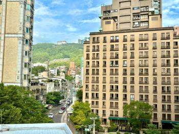 四面採光大空間