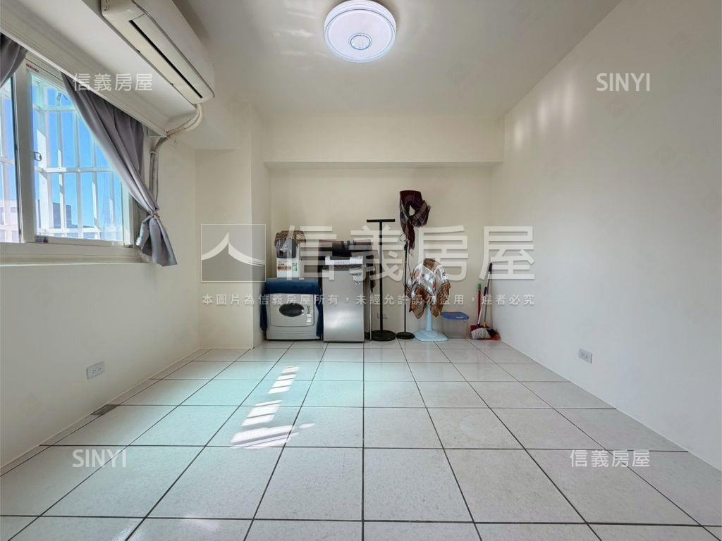 Ａ２２捷運站·邊間大套房房屋室內格局與周邊環境