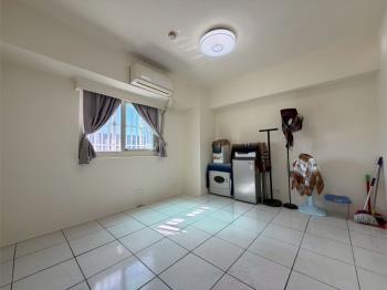 Ａ２２捷運站·邊間大套房