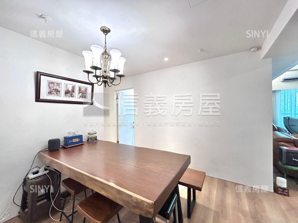 北五期文心經典高樓層四房房屋室內格局與周邊環境