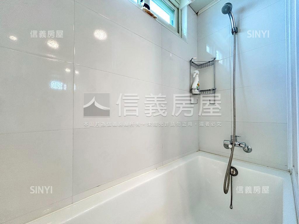 北五期文心經典高樓層四房房屋室內格局與周邊環境