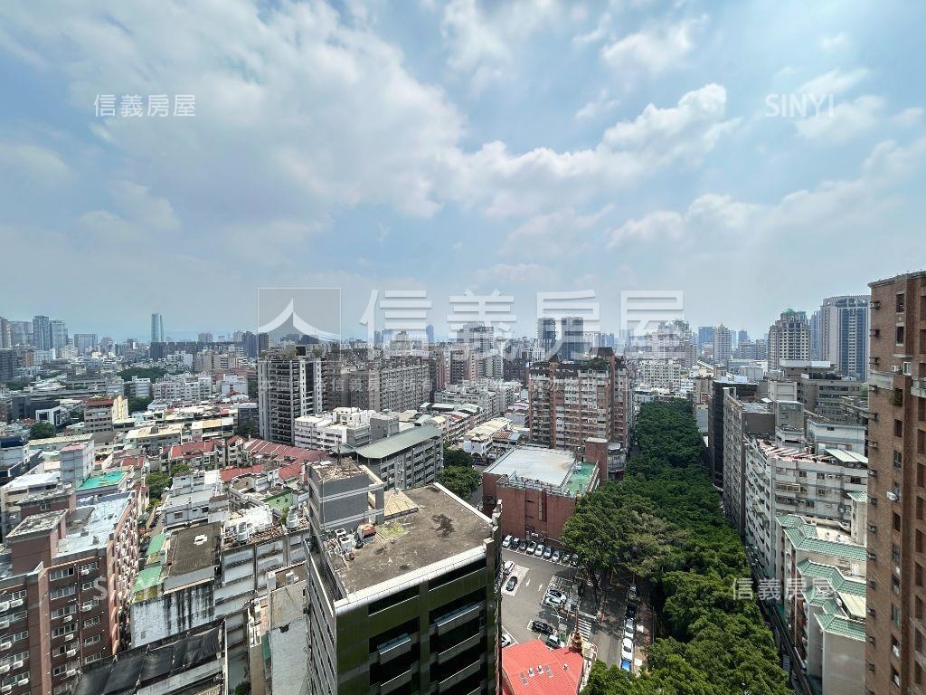 北五期文心經典高樓層四房房屋室內格局與周邊環境