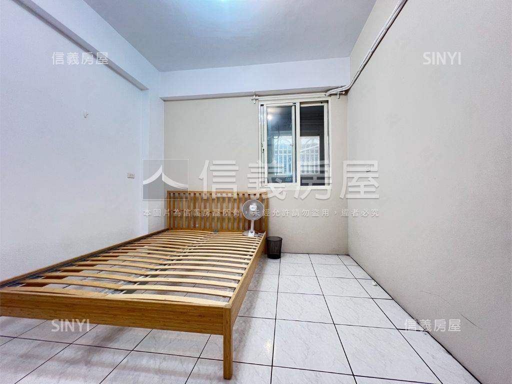 日月光低總新婚成家房屋室內格局與周邊環境