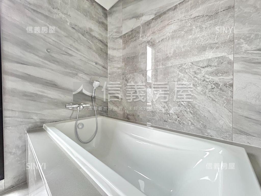 寶輝國際莊園宜居陽台三房房屋室內格局與周邊環境