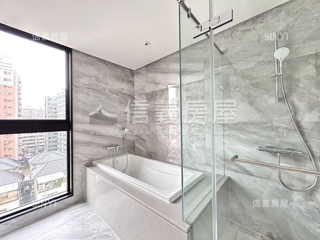 寶輝國際莊園宜居陽台三房房屋室內格局與周邊環境