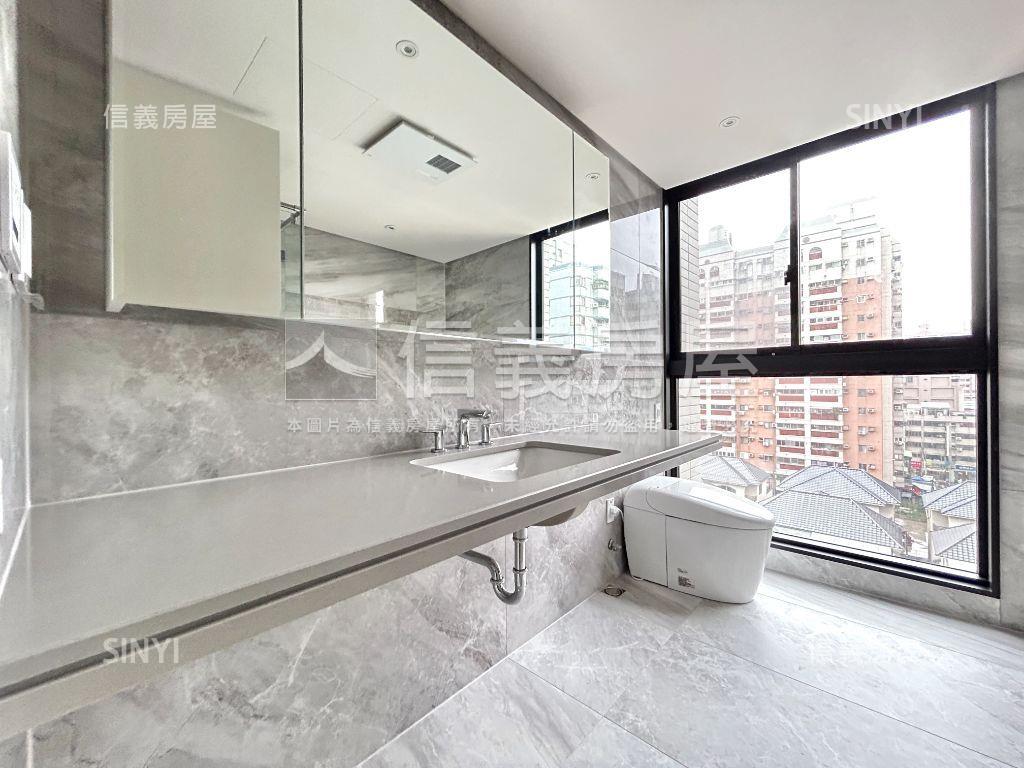 寶輝國際莊園宜居陽台三房房屋室內格局與周邊環境