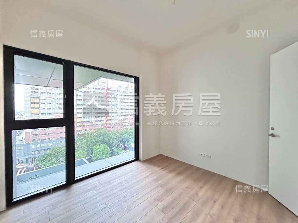 寶輝國際莊園宜居陽台三房房屋室內格局與周邊環境