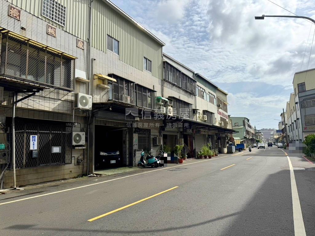 中正二街正路面廠房房屋室內格局與周邊環境