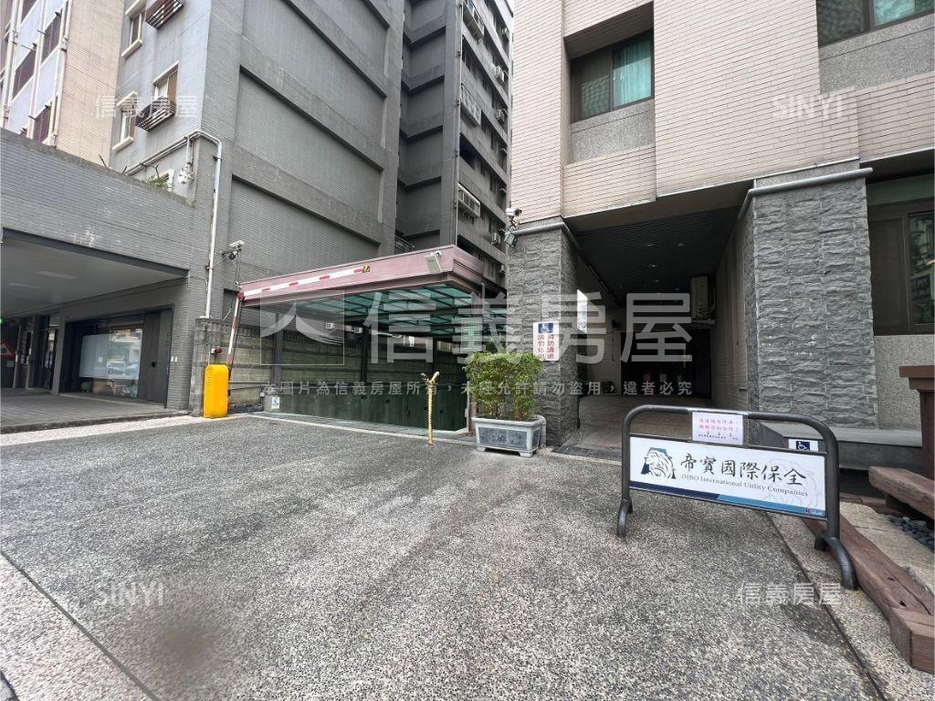 １１期仁美登陽三房平車房屋室內格局與周邊環境