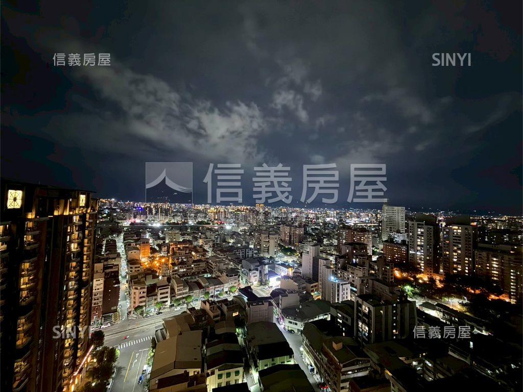 稀有雲品精裝視野大兩房房屋室內格局與周邊環境