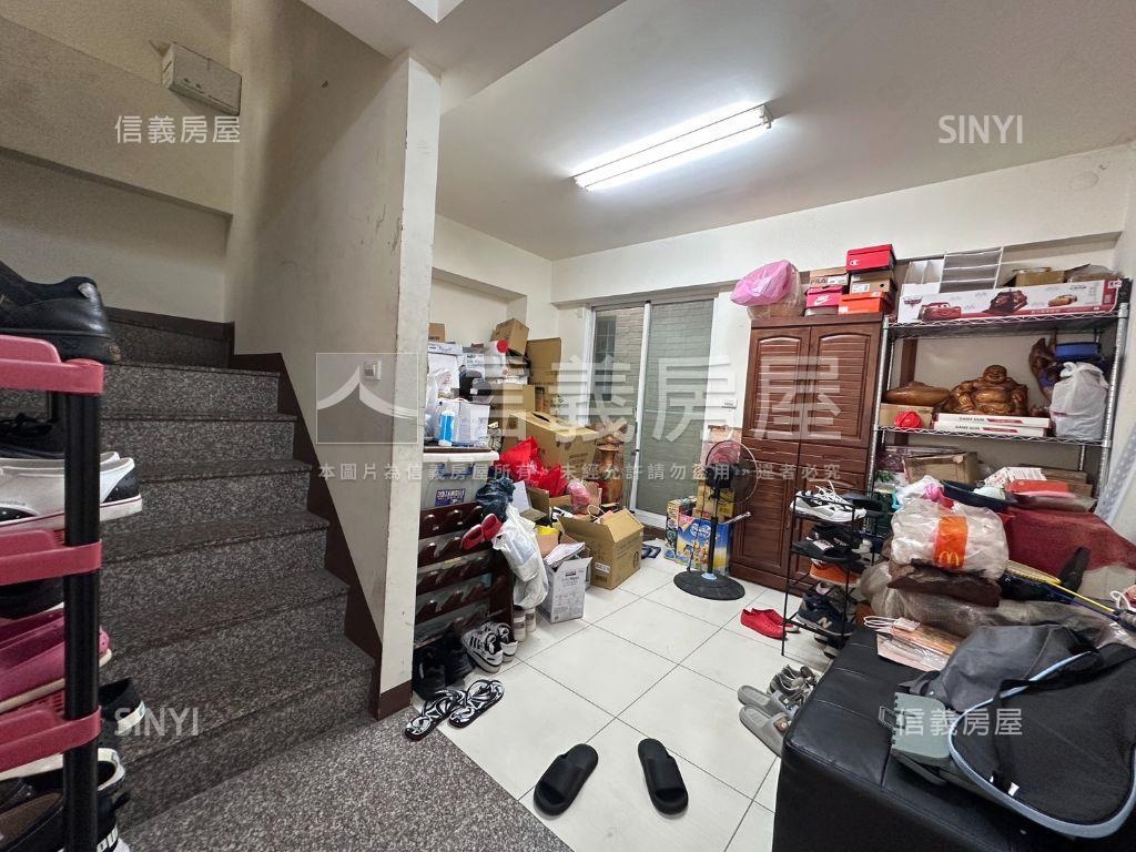 歐式莊園質感邊間車墅房屋室內格局與周邊環境